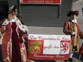 F. Maske (c) 051.jpg