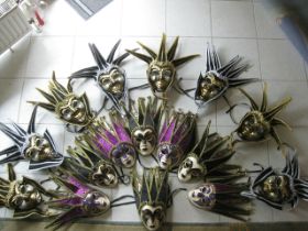 Fantasiemasken 16 Stück (1).jpg